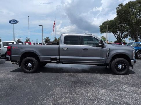 Certified 2024 Ford F350 Lariat w/ Lariat Ultimate Package AWD/4WD image 4