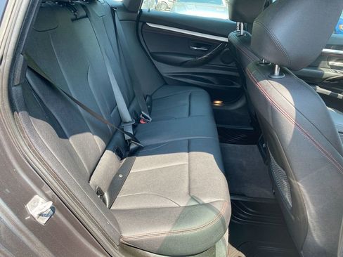 Used 2018 BMW 330i Gran Turismo xDrive image 27