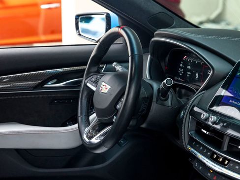 Used 2022 Cadillac CT5 V Blackwing w/ Parking Package image 32