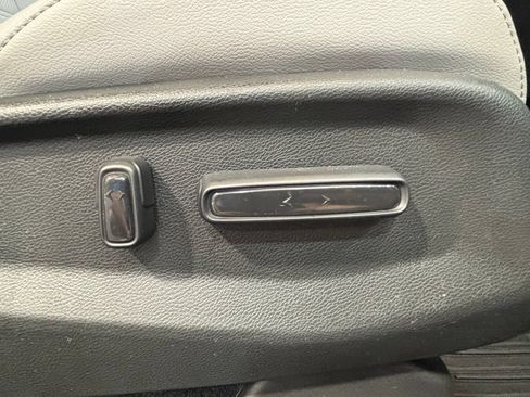 Certified 2022 Honda CR-V EX-L image 31