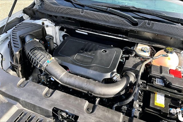 Used 2025 Chevrolet Blazer LT FWD image 31