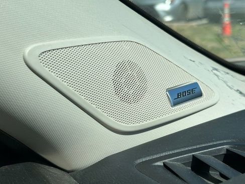 Used 2023 Nissan Pathfinder Platinum image 38