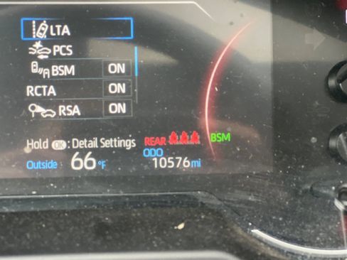 Used 2025 Toyota RAV4 XLE w/ Convenience Package AWD/4WD image 22