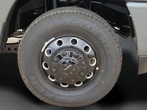 New 2026 RAM 3500 Lone Star AWD/4WD image 7