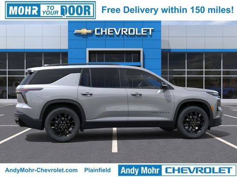 New 2026 Chevrolet Traverse LT w/ Midnight/Sport Edition AWD/4WD image 7