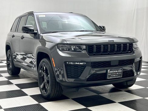 New 2026 Jeep Grand Cherokee Limited image 2