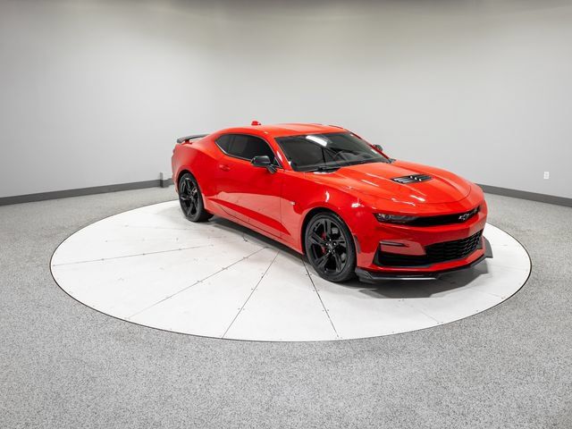 Used 2022 Chevrolet Camaro SS RWD image 22