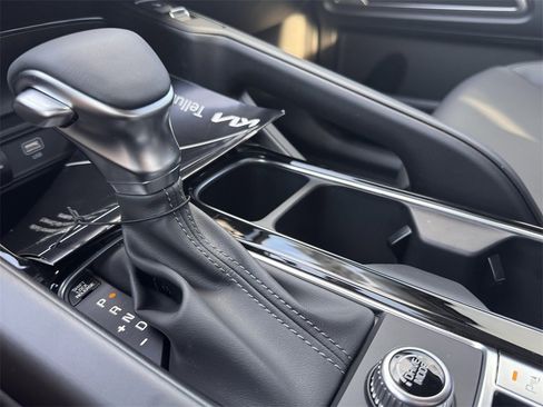 New 2025 Kia Telluride S image 21