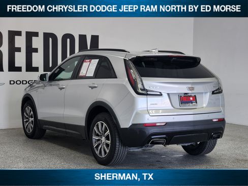 Used 2019 Cadillac XT4 Sport AWD/4WD image 3