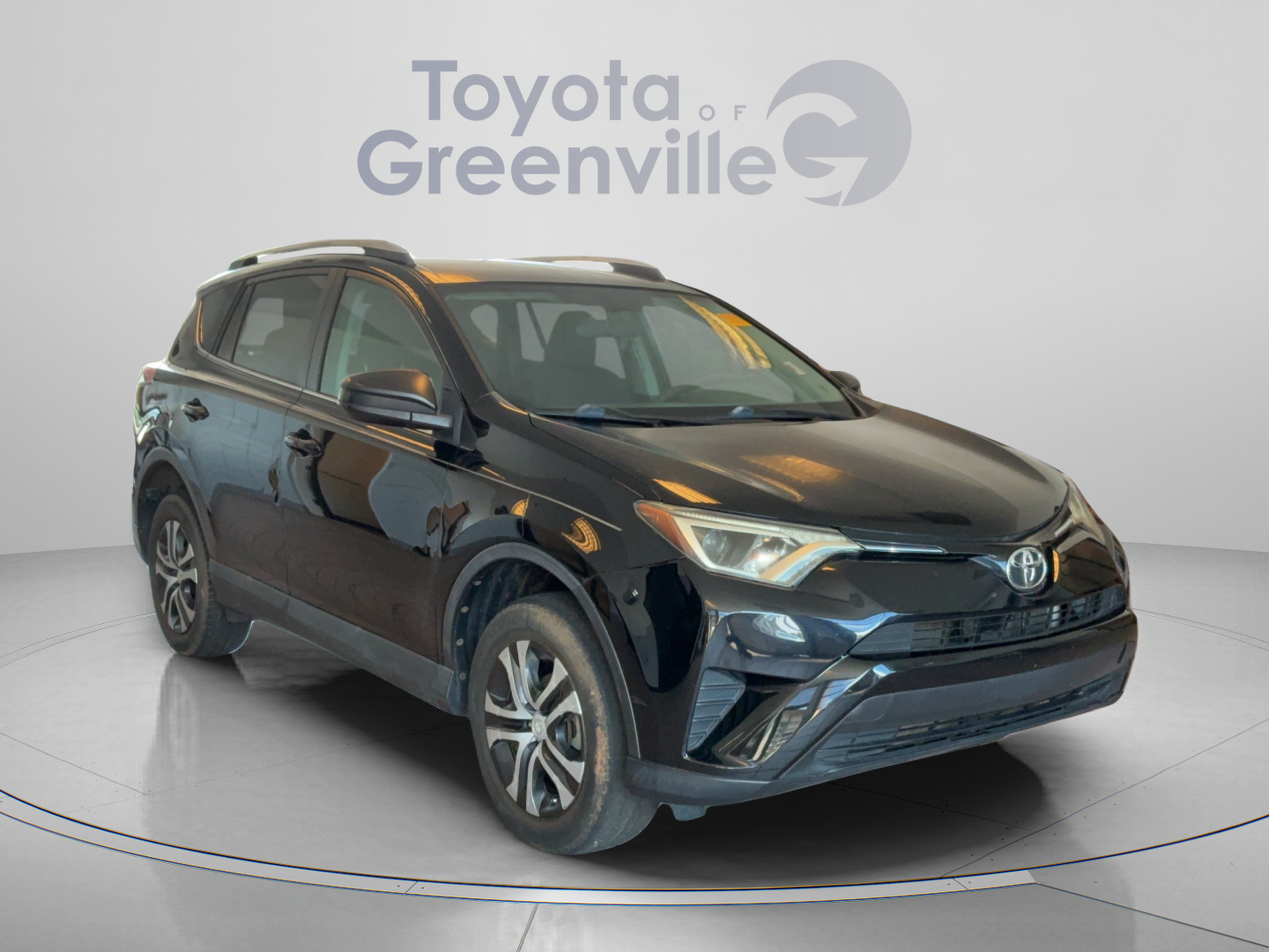 Used 2016 Toyota RAV4 LE FWD image 8