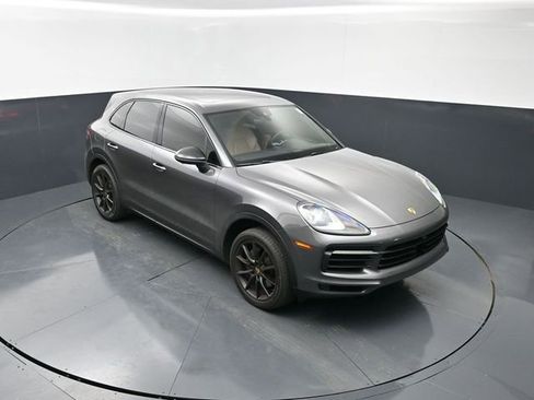 Used 2020 Porsche Cayenne AWD/4WD image 19