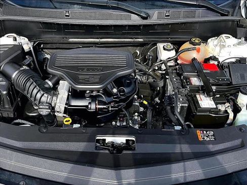 Used 2022 Cadillac XT6 Premium Luxury image 11