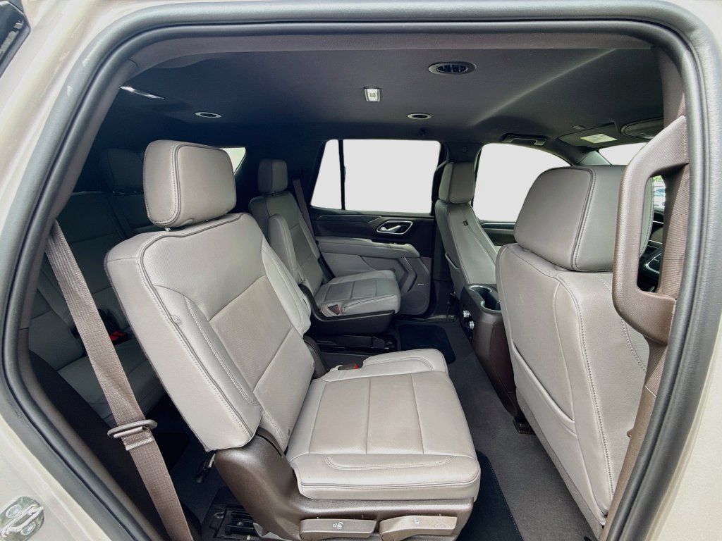 Used 2023 GMC Yukon SLT RWD image 31