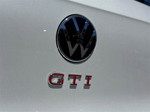 New 2025 Volkswagen GTI SE image 9
