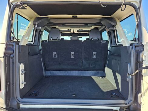 Certified 2025 Ford Bronco Badlands image 6