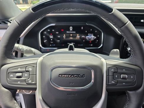 Used 2026 GMC Sierra 1500 Denali w/ Technology Package AWD/4WD image 27