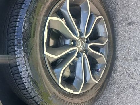 Used 2021 Honda CR-V EX image 4