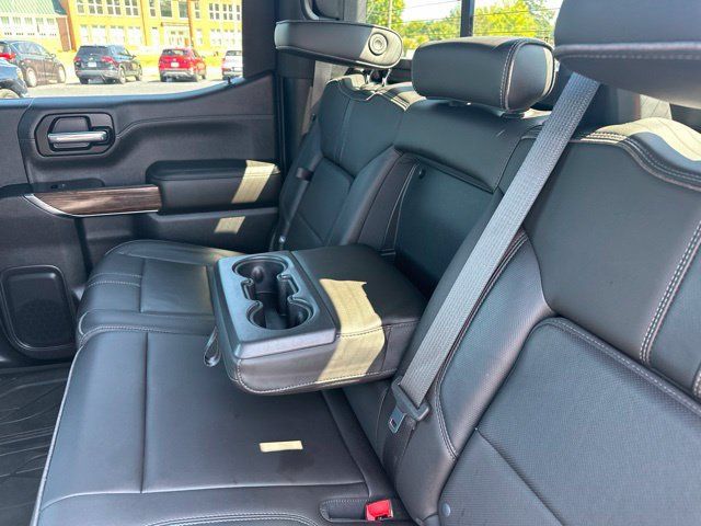 Used 2019 Chevrolet Silverado 1500 High Country w/ Technology Package AWD/4WD image 25
