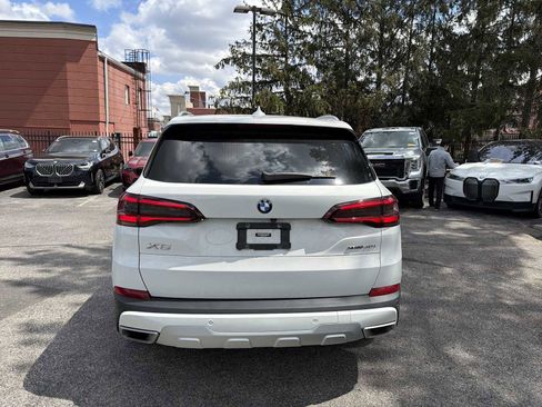 Used 2023 BMW X5 xDrive40i image 2