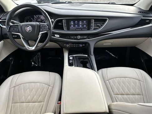 Certified 2023 Buick Enclave Avenir w/ Avenir Technology Package image 15