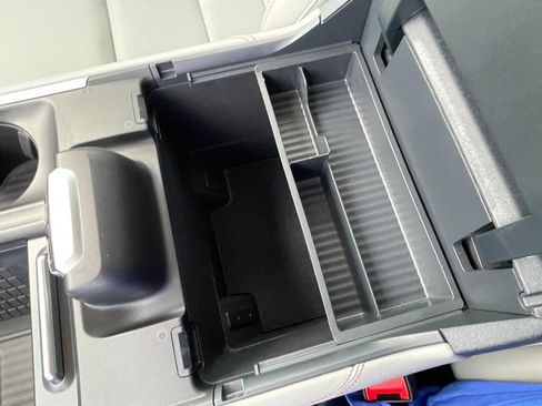 Used 2025 Ford Expedition Max Active image 50