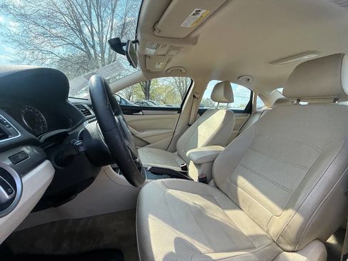 Used 2015 Volkswagen Passat 1.8T Limited Edition FWD image 14