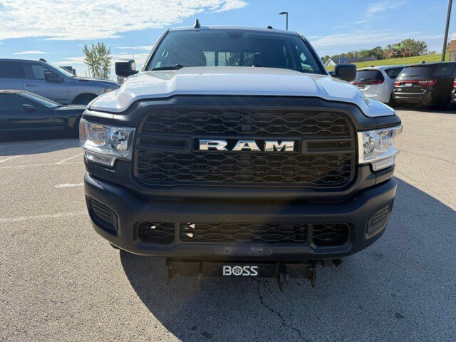 Used 2019 RAM 2500 Tradesman AWD/4WD image 2