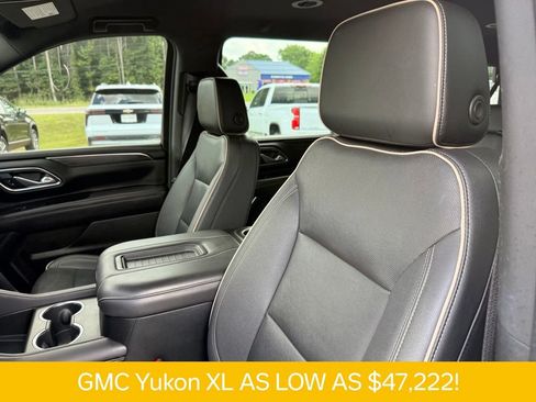 Used 2023 GMC Yukon XL SLT AWD/4WD image 15
