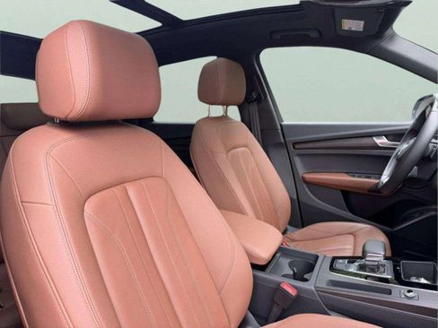 Certified 2023 Audi Q5 2.0T Premium w/ Convenience Package AWD/4WD image 29