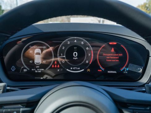 New 2026 Porsche Cayenne image 26