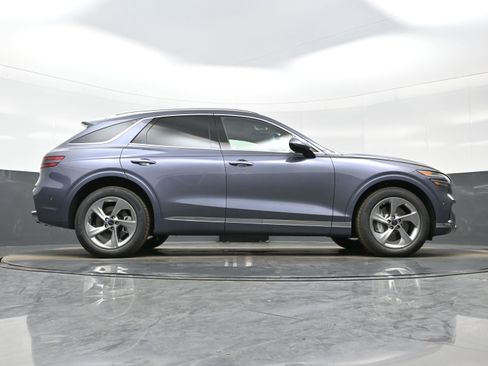 New 2026 Genesis GV70 2.5T Advanced image 18