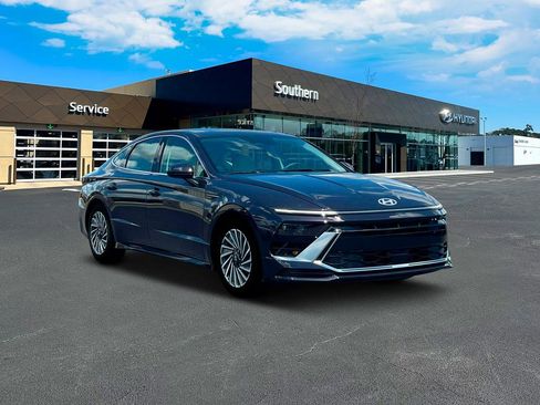 New 2025 Hyundai Sonata SEL FWD image 12