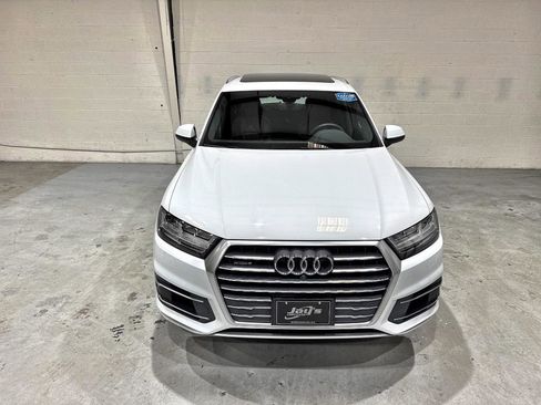 Used 2018 Audi Q7 3.0T Premium Plus w/ Premium Plus Package image 10
