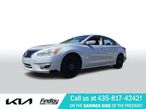 Used 2013 Nissan Altima 2.5 S FWD image 1