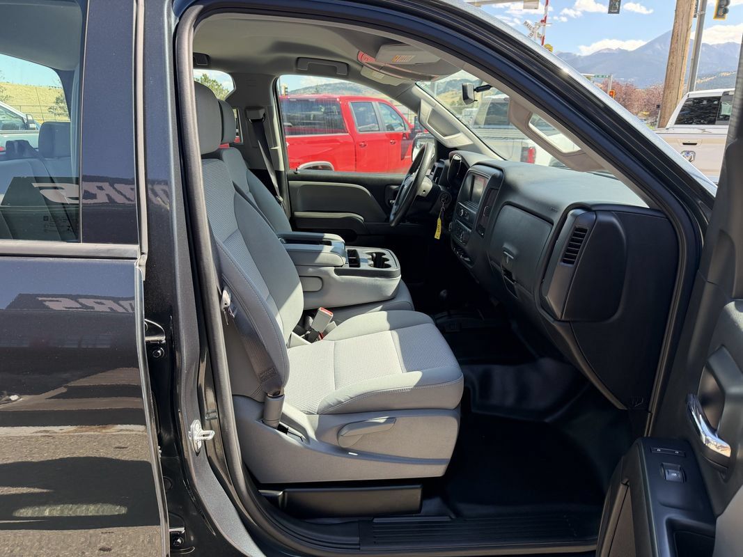 Used 2017 Chevrolet Silverado 2500 W/T w/ WT Fleet Convenience Package AWD/4WD image 22