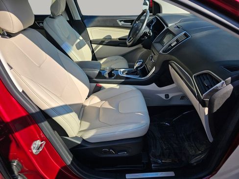 Used 2016 Ford Edge Titanium w/ Equipment Group 301A image 28