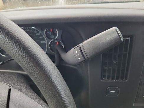 Certified 2023 GMC Savana 2500 w/ Driver Convenience Package image 25