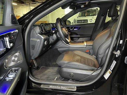 Used 2023 Mercedes-Benz C 300 4MATIC Sedan image 27