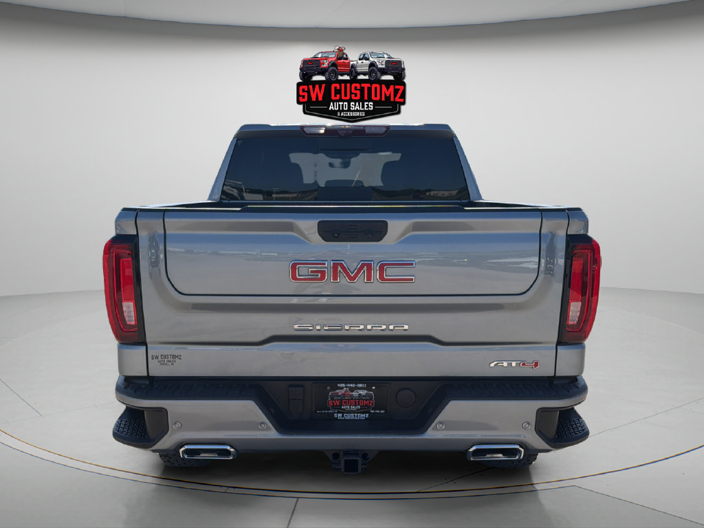 Used 2024 GMC Sierra 1500 AT4 w/ Technology Package AWD/4WD image 6