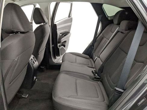 Used 2023 Hyundai Tucson SEL AWD/4WD image 16