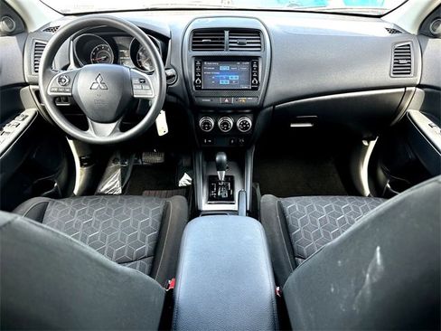Used 2024 Mitsubishi Outlander Sport ES image 27