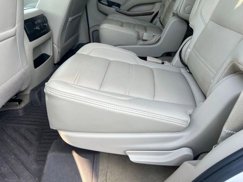 Used 2018 GMC Yukon Denali w/ Denali Ultimate Package AWD/4WD image 31