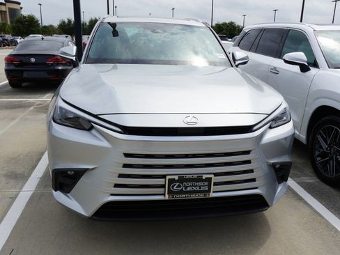 Used 2025 Lexus TX 350 AWD image 4