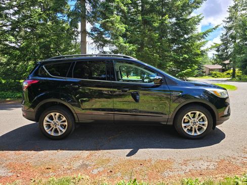 Used 2018 Ford Escape SEL AWD/4WD image 7