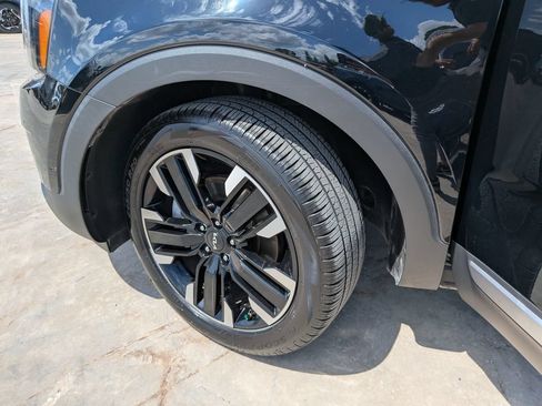 Certified 2024 Kia Telluride SX FWD image 38