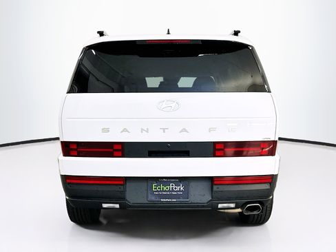 Used 2024 Hyundai Santa Fe SEL image 7