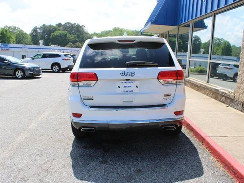 Used 2014 Jeep Grand Cherokee Summit AWD/4WD image 5