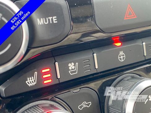 Used 2020 RAM 1500 Laramie image 27