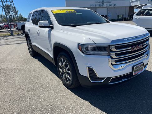 Used 2021 GMC Acadia SLE FWD image 3
