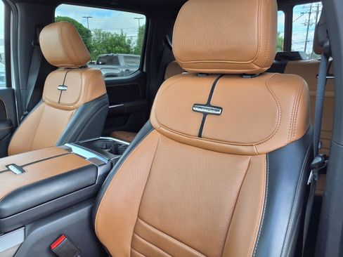 Used 2021 Ford F150 Platinum w/ Equipment Group 701A High image 16